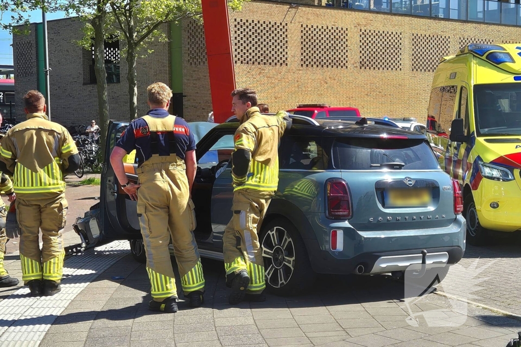 Bestuurder mogelijk onwel bij ongeluk