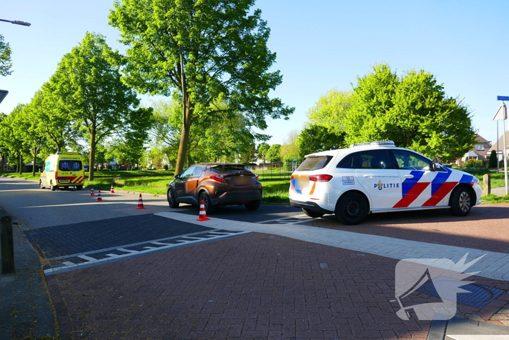 Barst in voorruit na botsing met e-biker