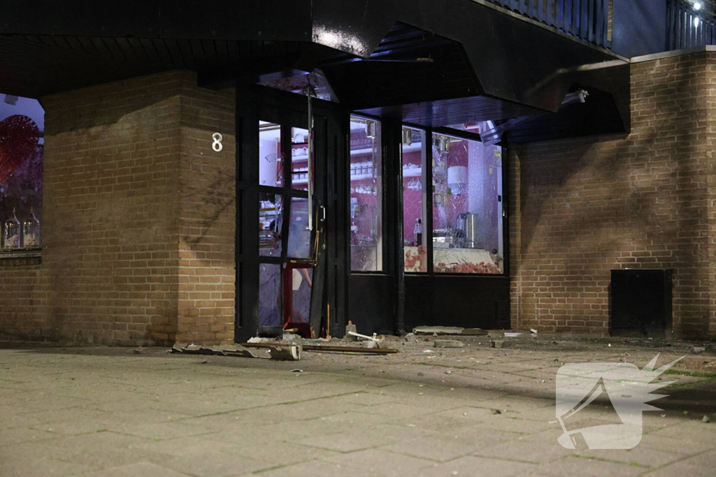 Hevige explosie veroorzaakt schade aan restaurant