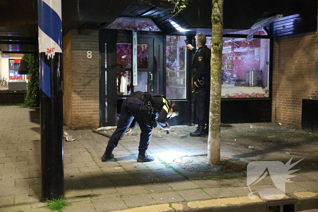 Hevige explosie veroorzaakt schade aan restaurant