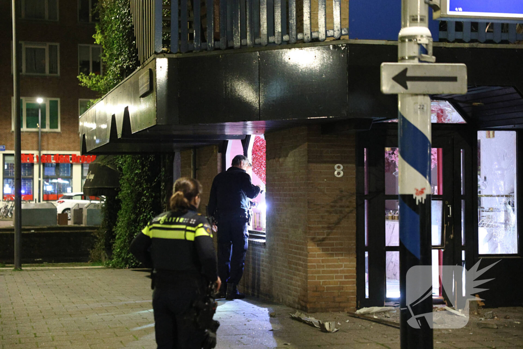 Hevige explosie veroorzaakt schade aan restaurant