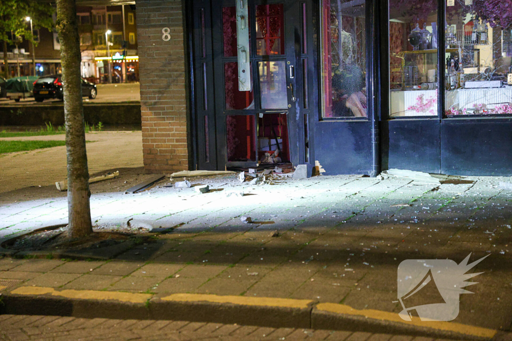 Hevige explosie veroorzaakt schade aan restaurant