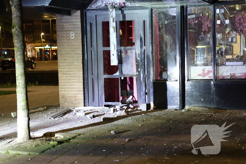 Hevige explosie veroorzaakt schade aan restaurant