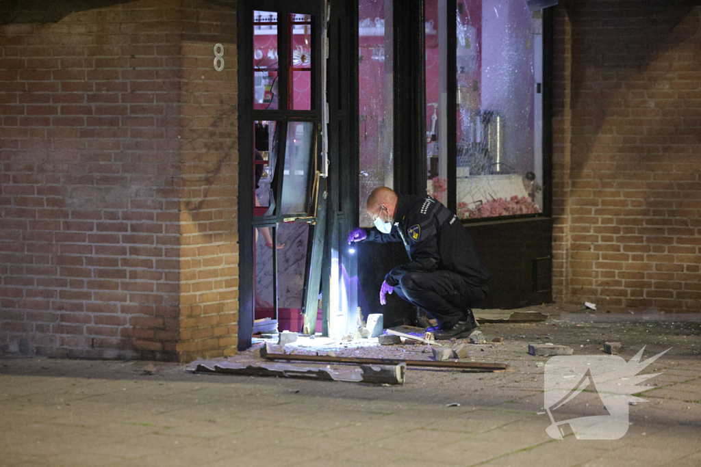 Hevige explosie veroorzaakt schade aan restaurant