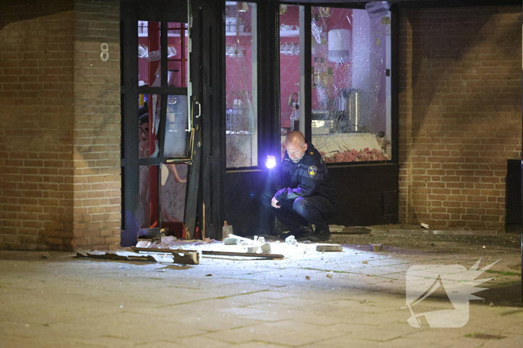 Hevige explosie veroorzaakt schade aan restaurant