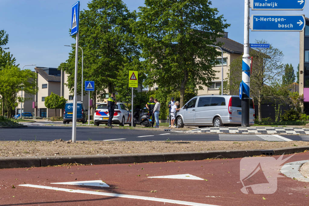 Wederom ongeval op beruchte rotonde