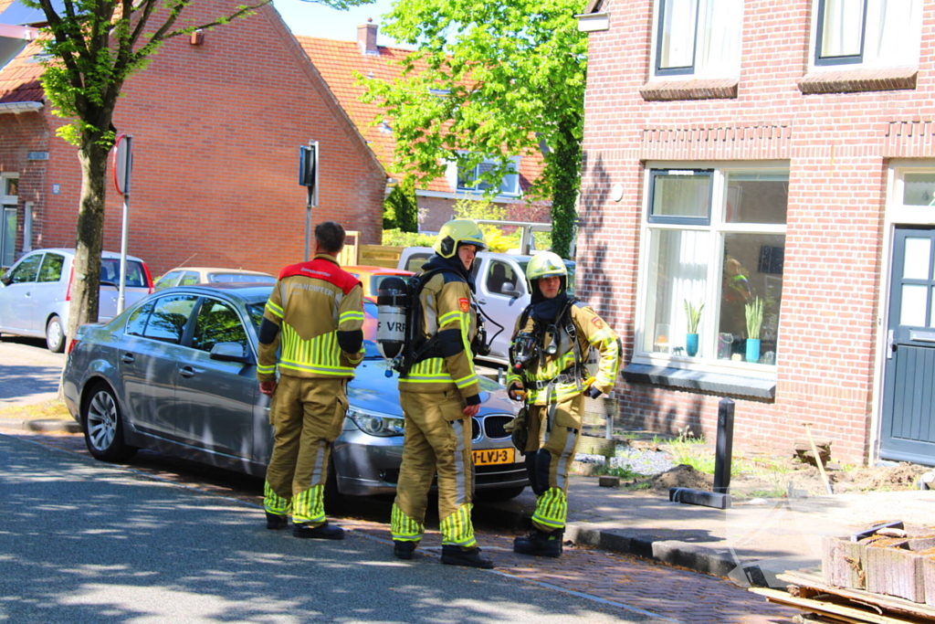 Gasleiding geraakt tijdens werkzaamheden in voortuin