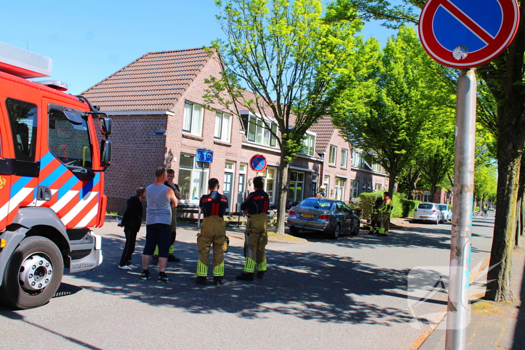 Gasleiding geraakt tijdens werkzaamheden in voortuin