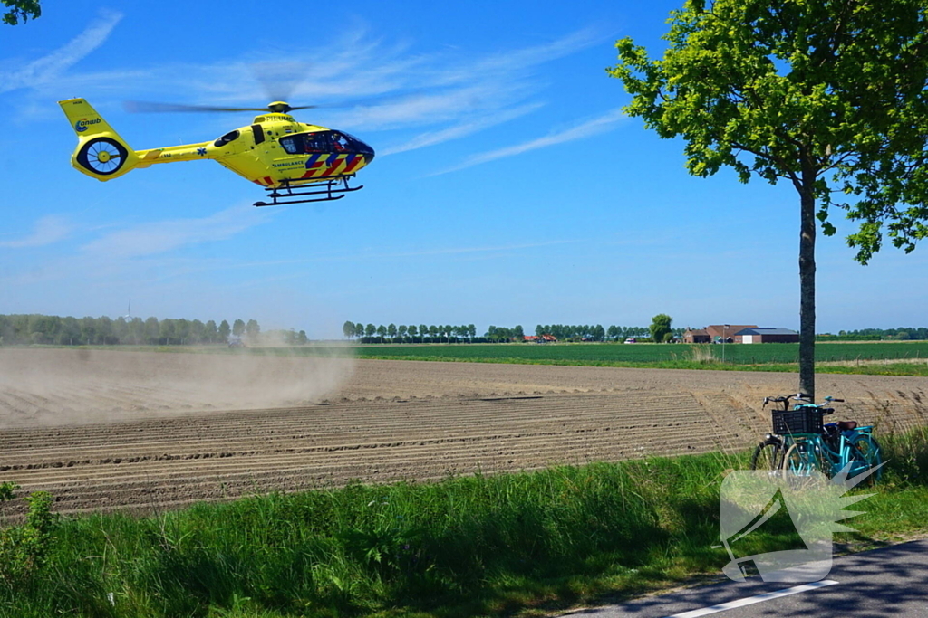 Kind valt van fiets en raakt gewond