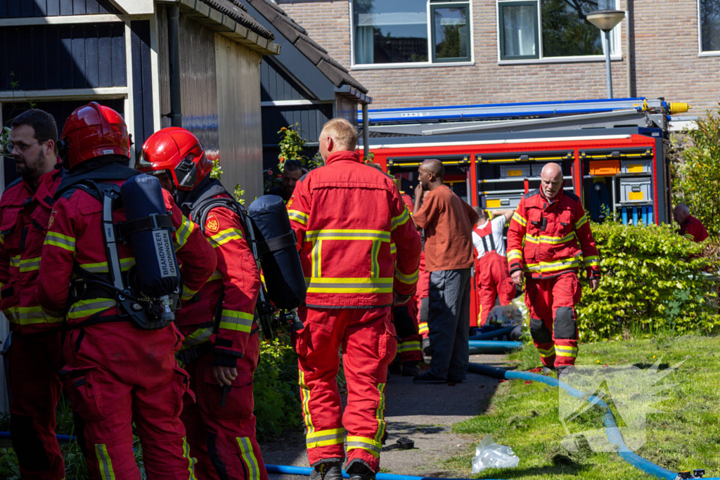 Brandweer redt cavia's uit brandende woning