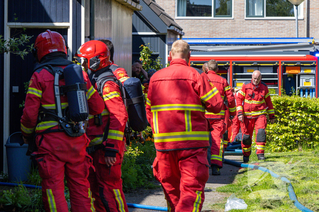 Brandweer redt cavia's uit brandende woning