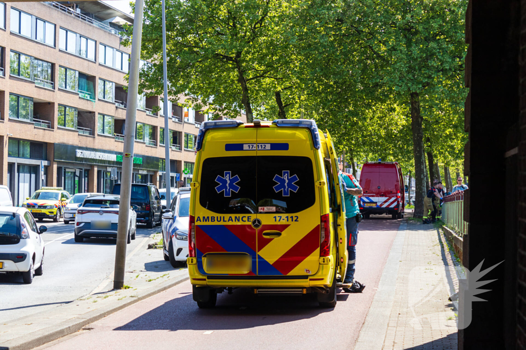 Hulpdiensten ingezet na melding persoon te water