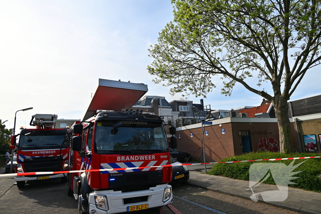 Veel rookontwikkeling bij brand in appartementen boven winkels