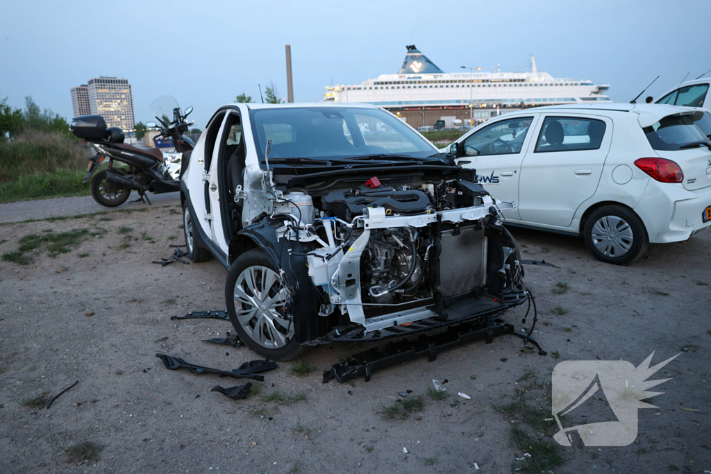 Auto van huurbedrijf aangetroffen