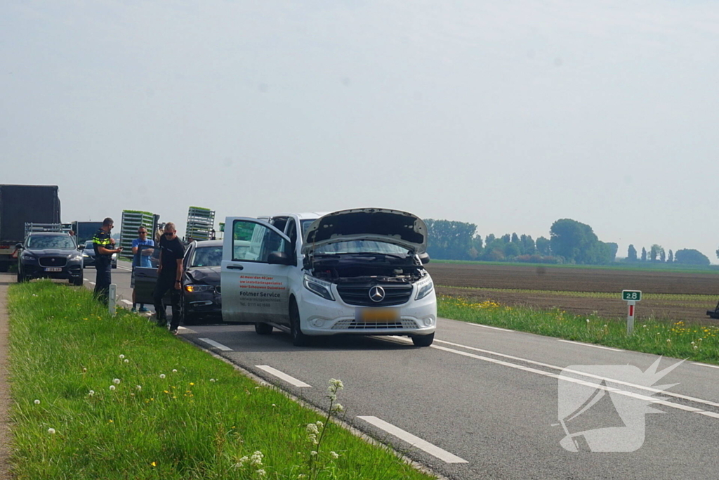 Twee automobilisten op elkaar gebotst