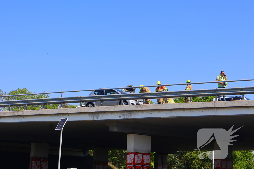 Ongeval met drie voertuigen