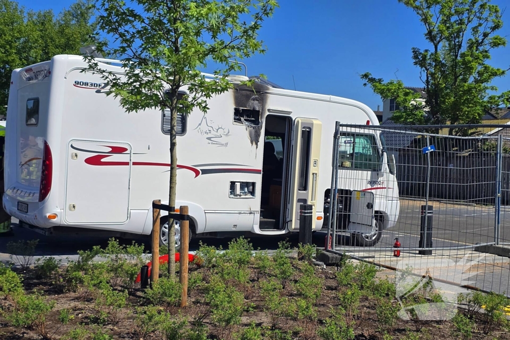 Brandweerinzet na camperbrand