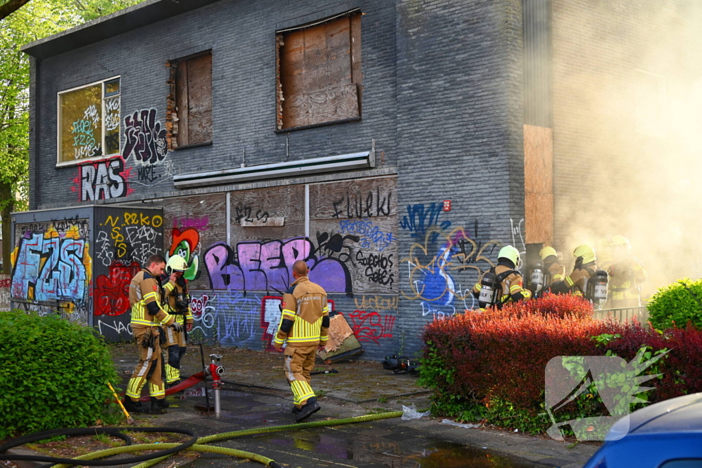 Rookontwikkeling bij brand in slooppand