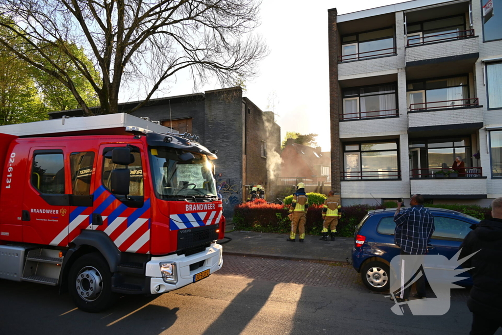Rookontwikkeling bij brand in slooppand