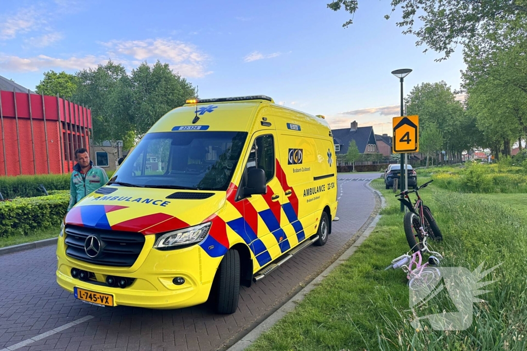 5-jarig kind gewond na val met fiets