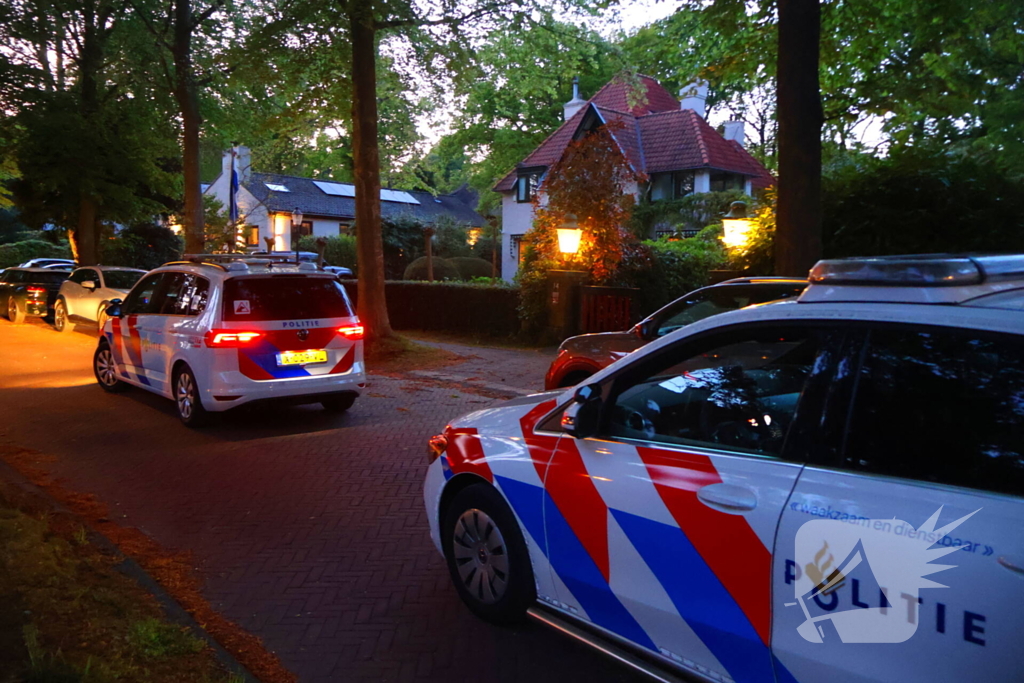 Aanhoudingen na overval, politiehelikopter ingezet