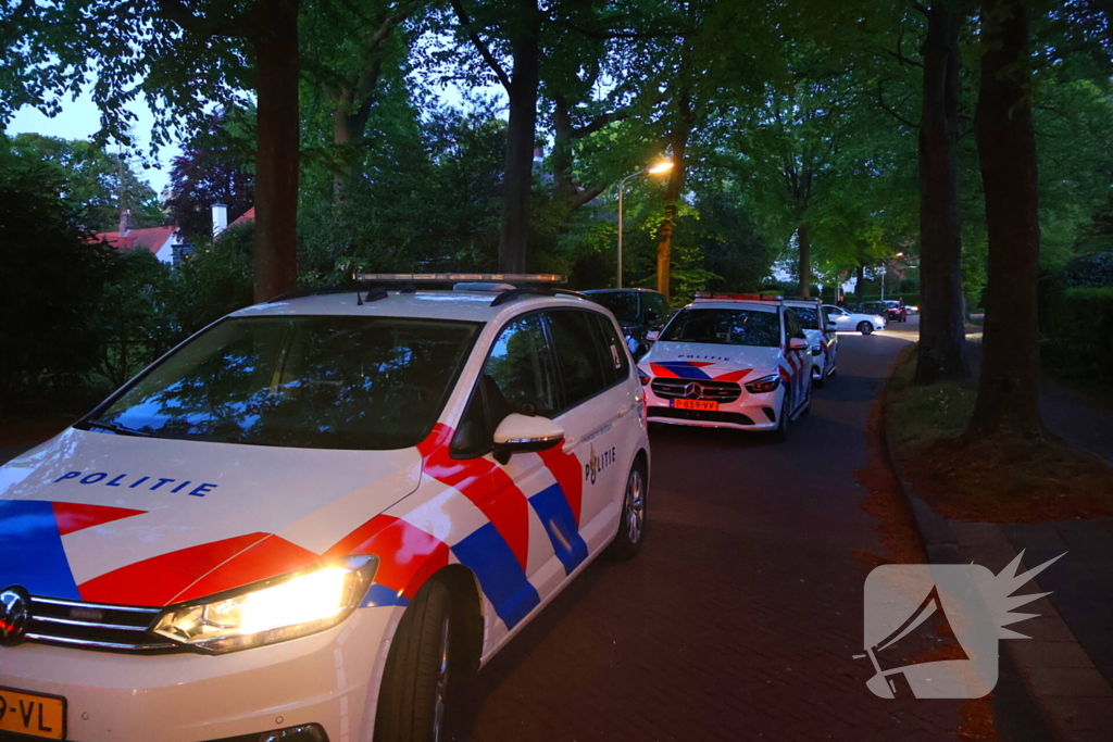 Aanhoudingen na overval, politiehelikopter ingezet