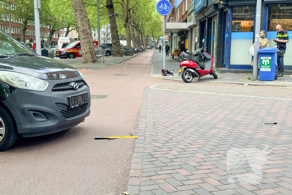 Scooter met vrouw en kind aangereden