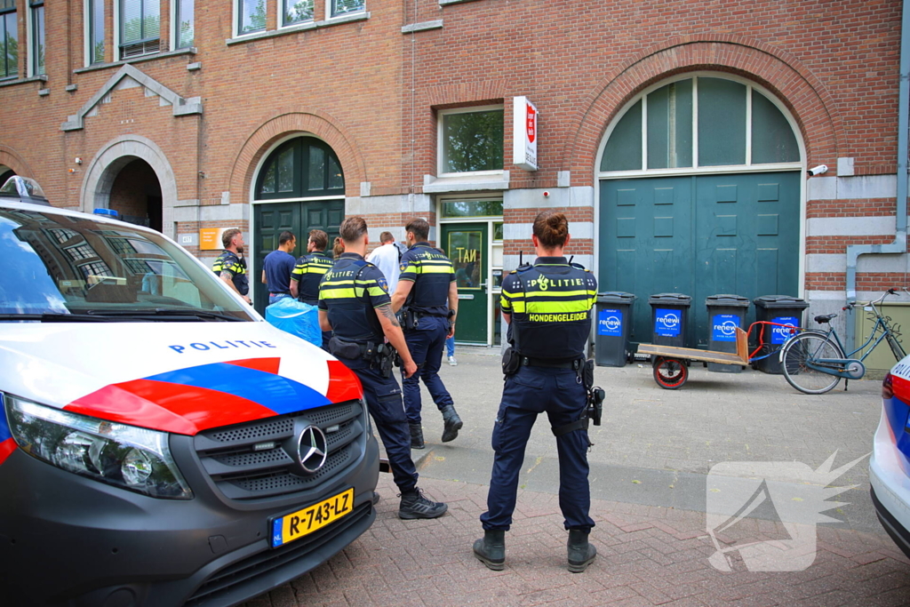 Gewonde bij steekincident, politie houdt verdachte aan