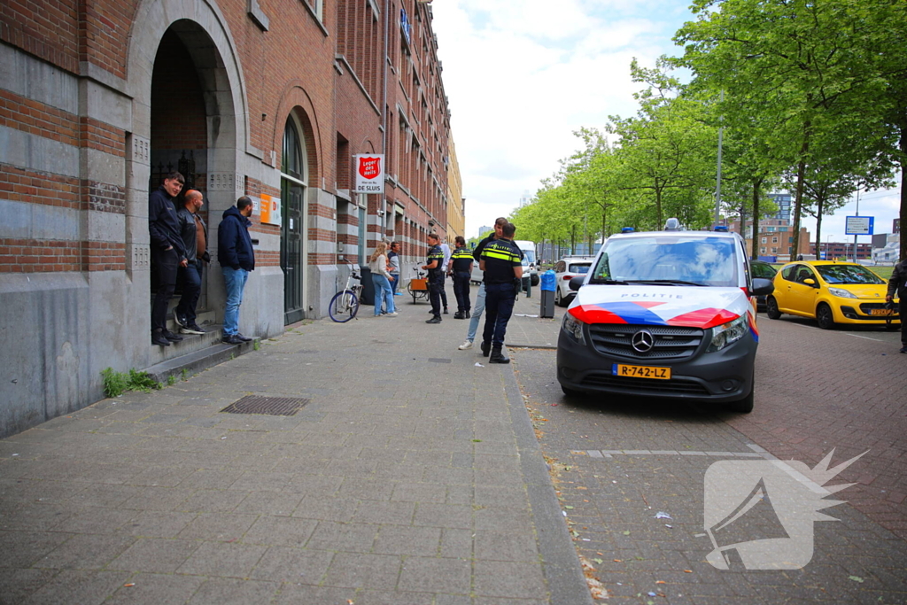 Gewonde bij steekincident, politie houdt verdachte aan