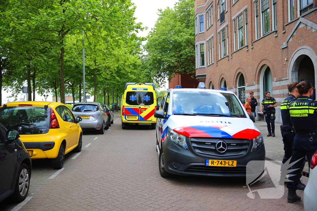 Gewonde bij steekincident, politie houdt verdachte aan