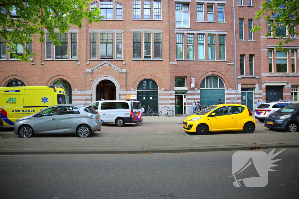 Gewonde bij steekincident, politie houdt verdachte aan