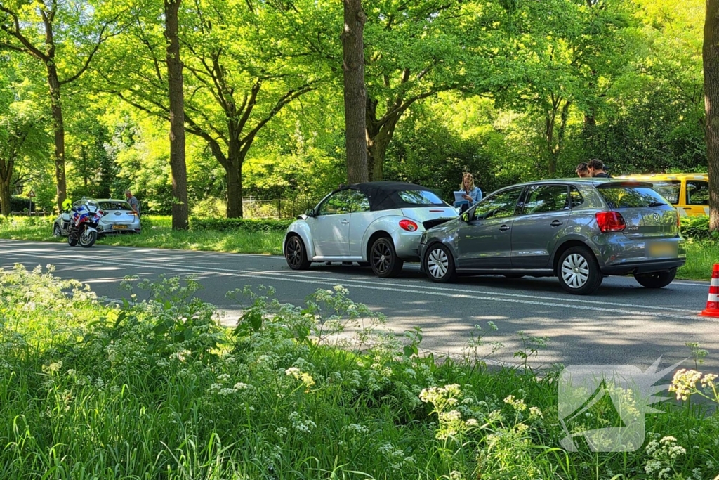 Kopstaart botsing op omleidingsroute