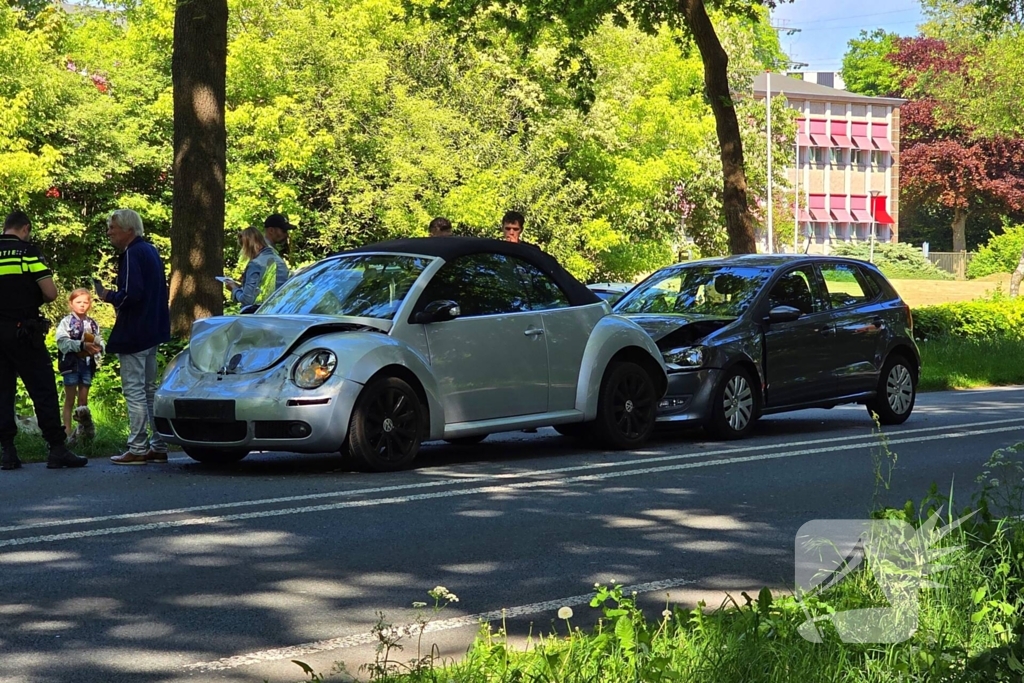 Kopstaart botsing op omleidingsroute