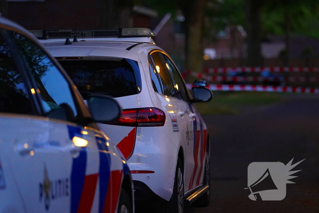 Politiehelikopter ingezet na mogelijke mishandeling: meerdere straten afgezet door politie