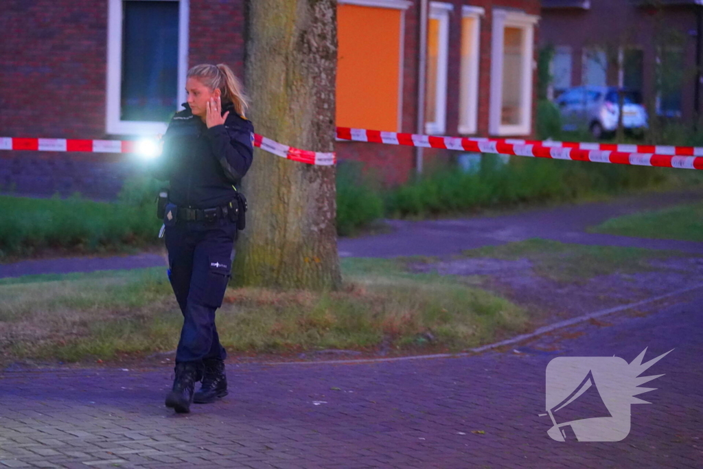 Politiehelikopter ingezet na mogelijke mishandeling: meerdere straten afgezet door politie