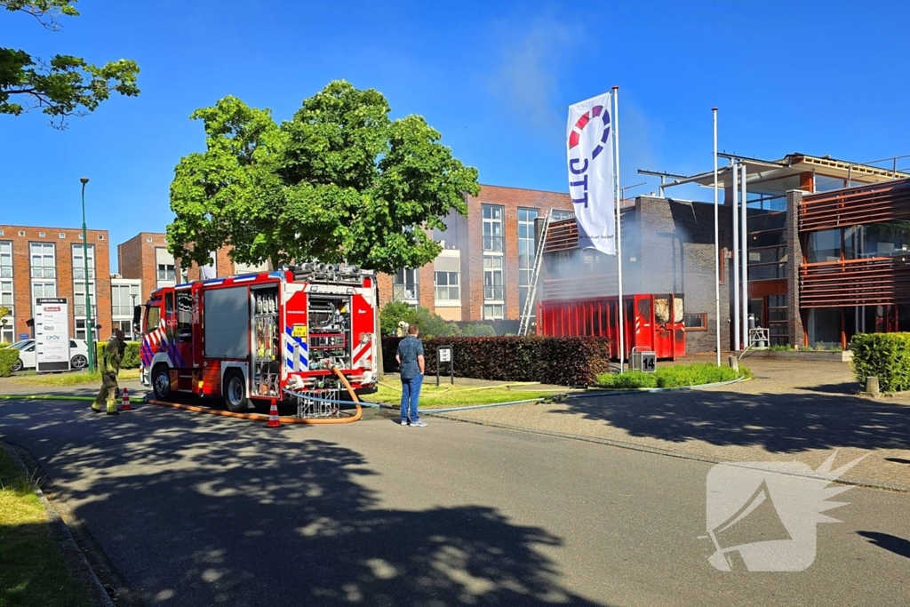 Containerbrand snel onder controle