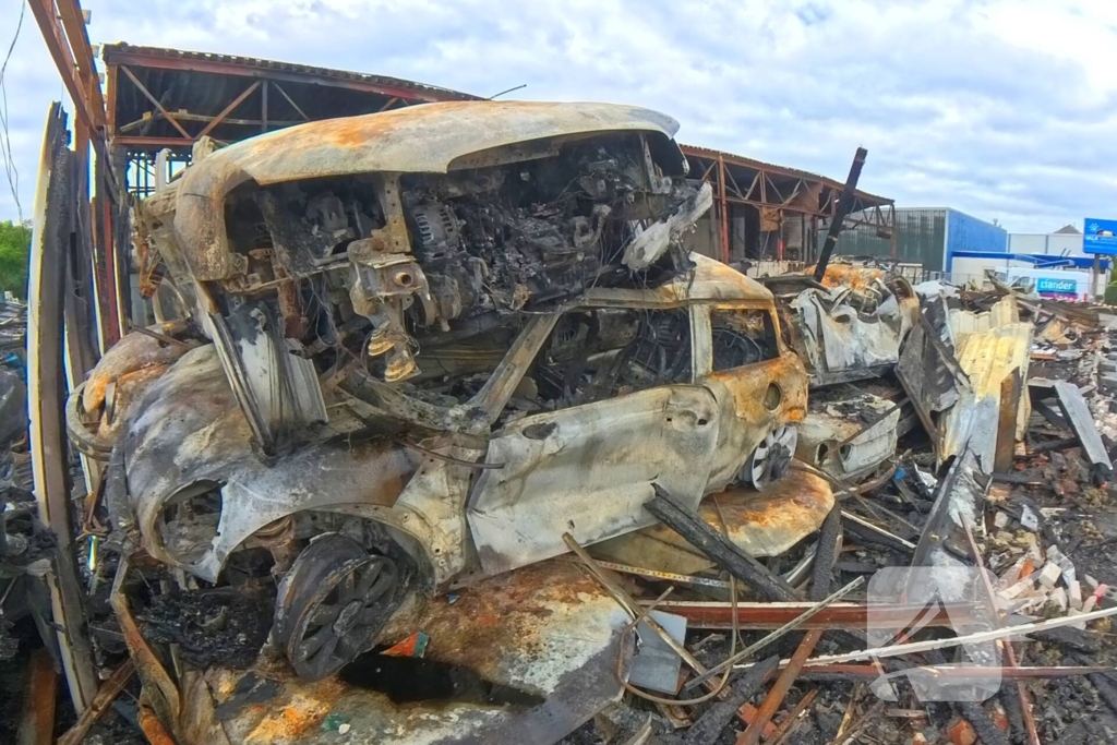 Geen aanwijzingen voor brandstichting bij vernietigende brand