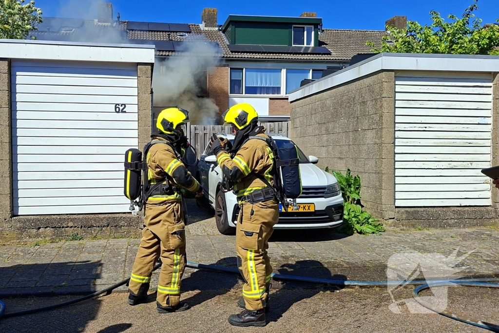 Veel rookontwikkeling bij woningbrand