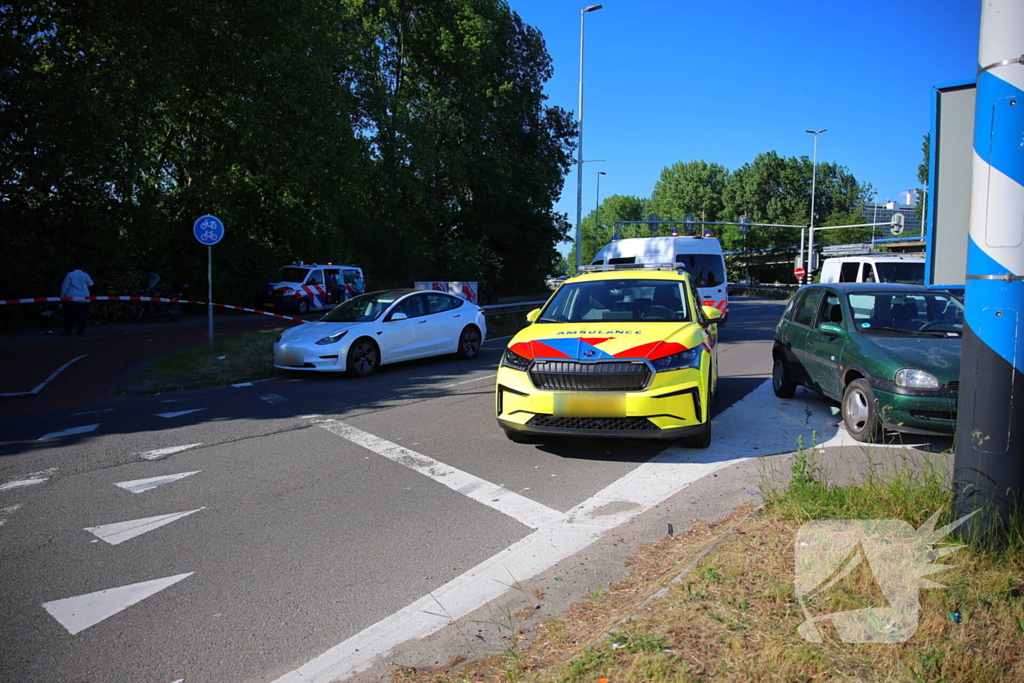 Fietser geschept en overleden