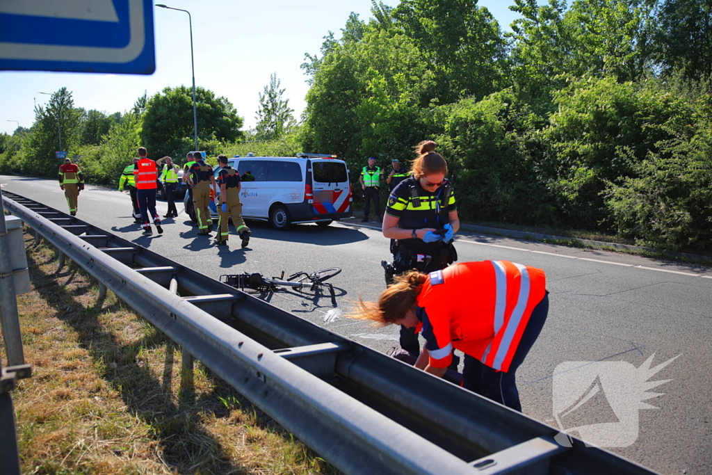 Fietser geschept en overleden