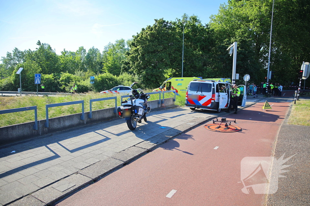 Fietser geschept en overleden