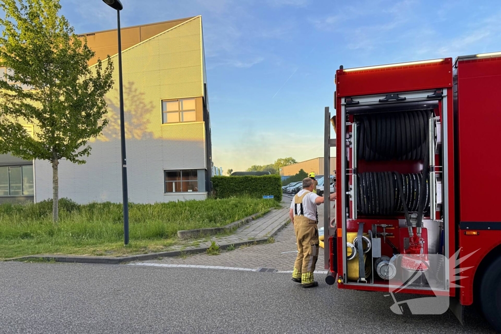 Brandweer ingezet voor brand in autogarage