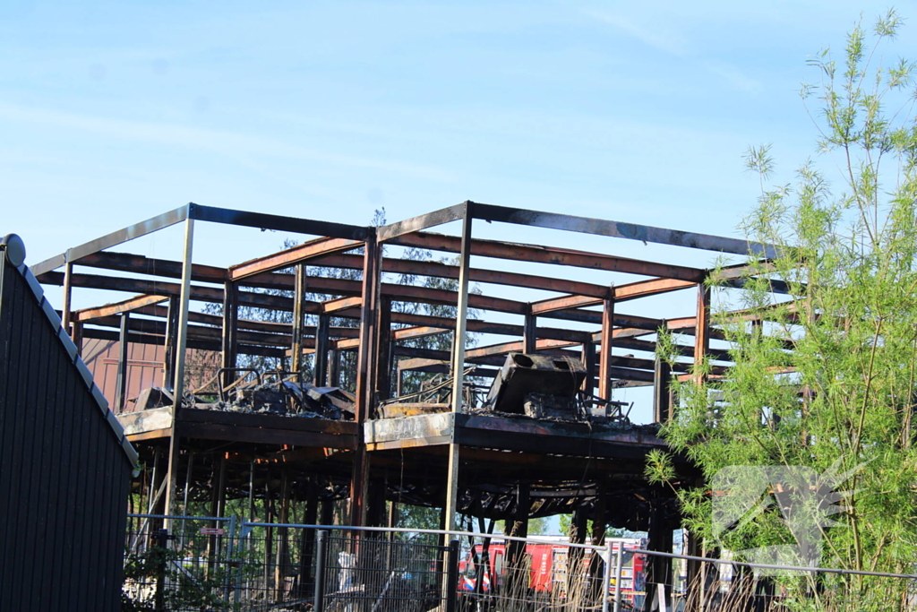 Brand in tijdelijke units zorgt voor rookoverlast