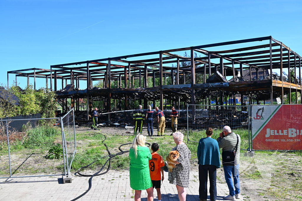 School verliest lokalen en inventaris door vuur