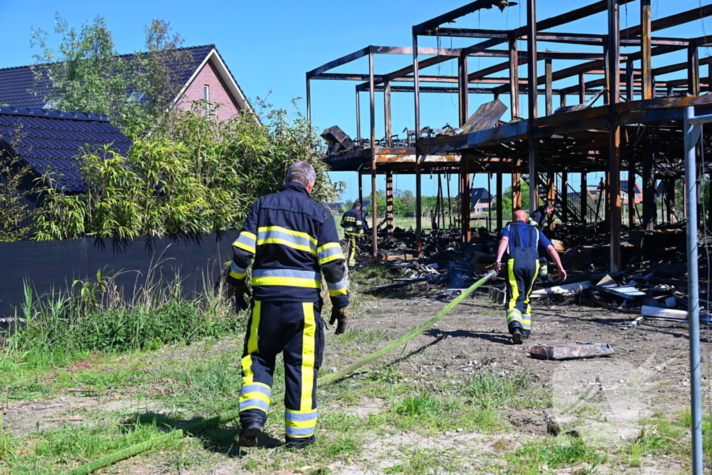 School verliest lokalen en inventaris door vuur