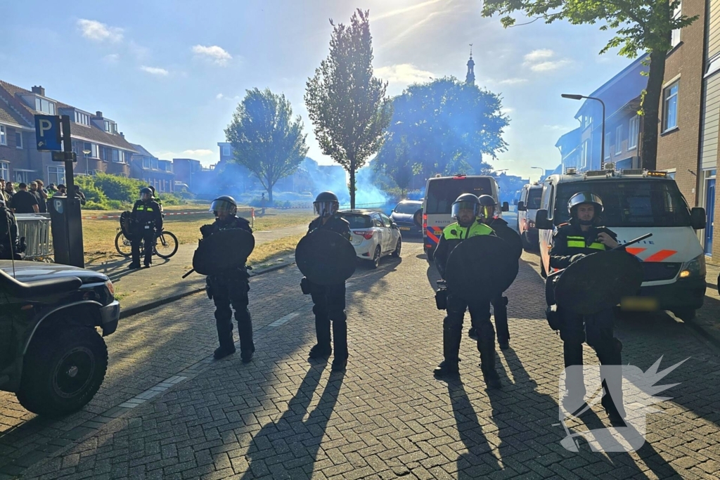 Demonstratie loopt uit de hand, politie grijpt in
