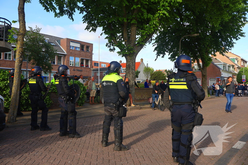 Demonstratie loopt uit de hand, politie grijpt in