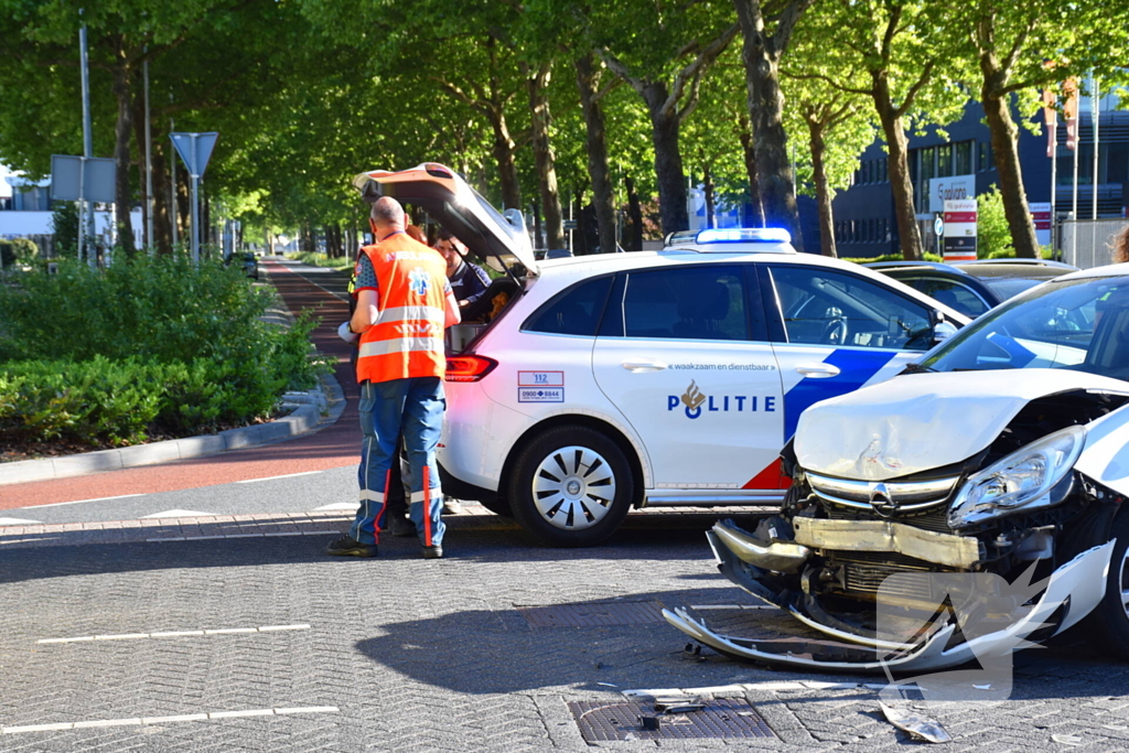 Forse schade bij aanrijding op kruising