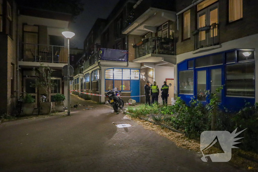 Politie doet onderzoek naar overval op een woning