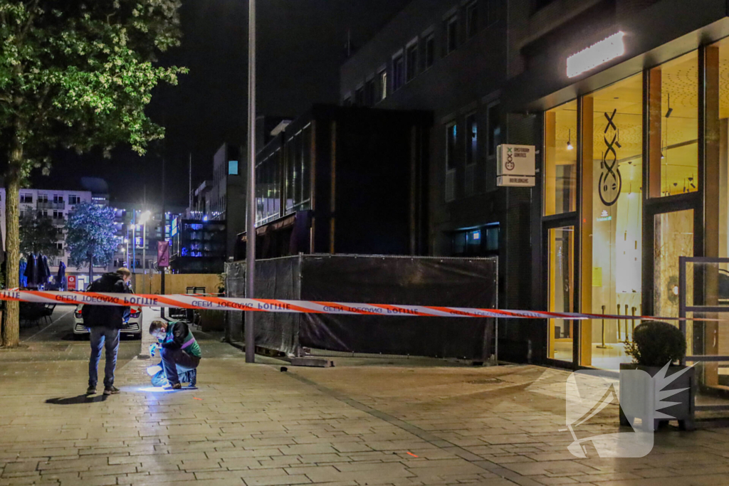 Explosie bij deur cannabiswinkel